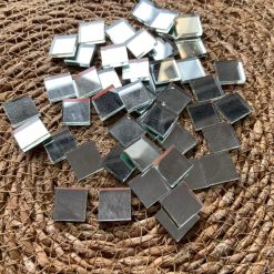 Espejitos Cuadrados de 1,5 x1,5cm bolsita x 100grs