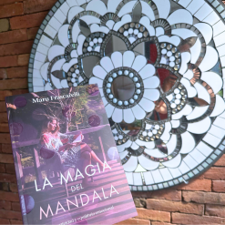 Alternative view of Libro Físico "La Magia del Mandala"